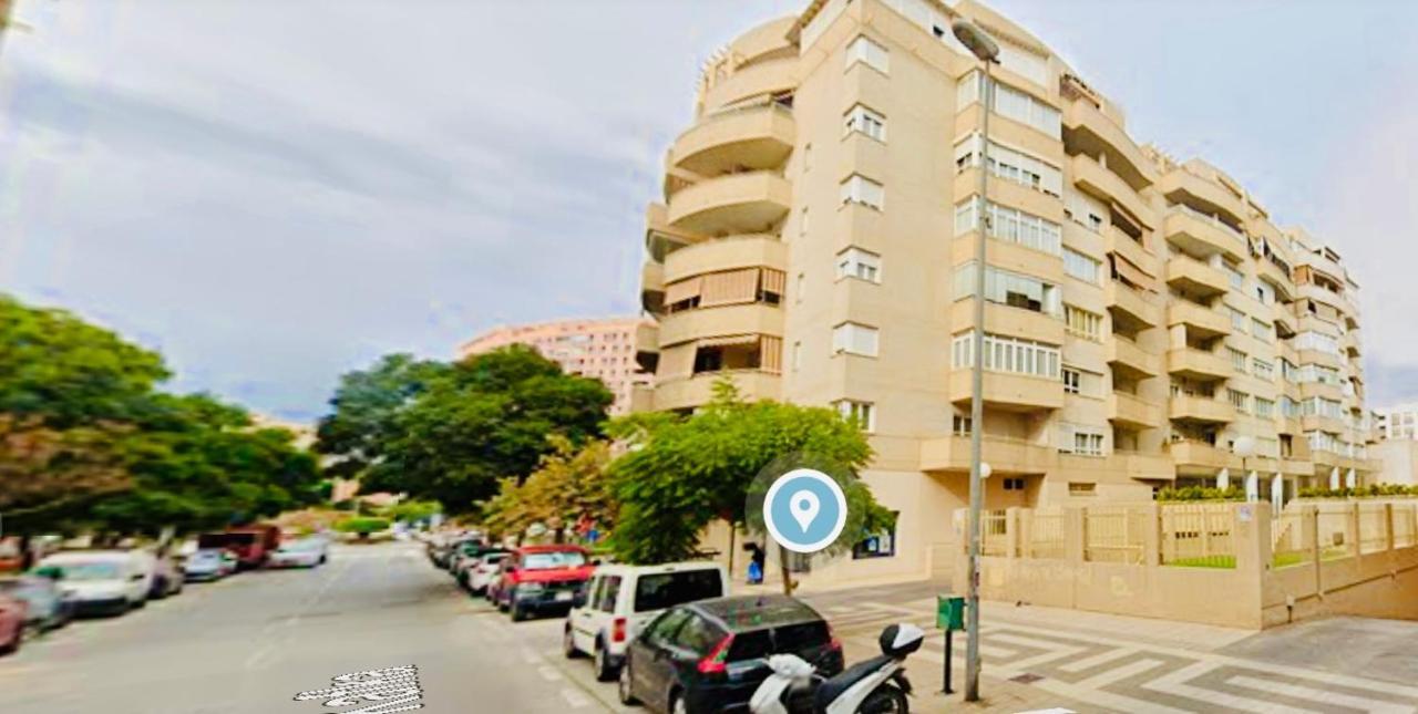 Guest House Teatinos Málaga Eksteriør bilde